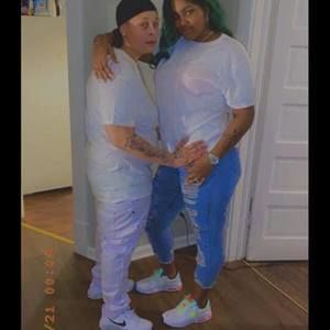 Meet your Posher, Simone